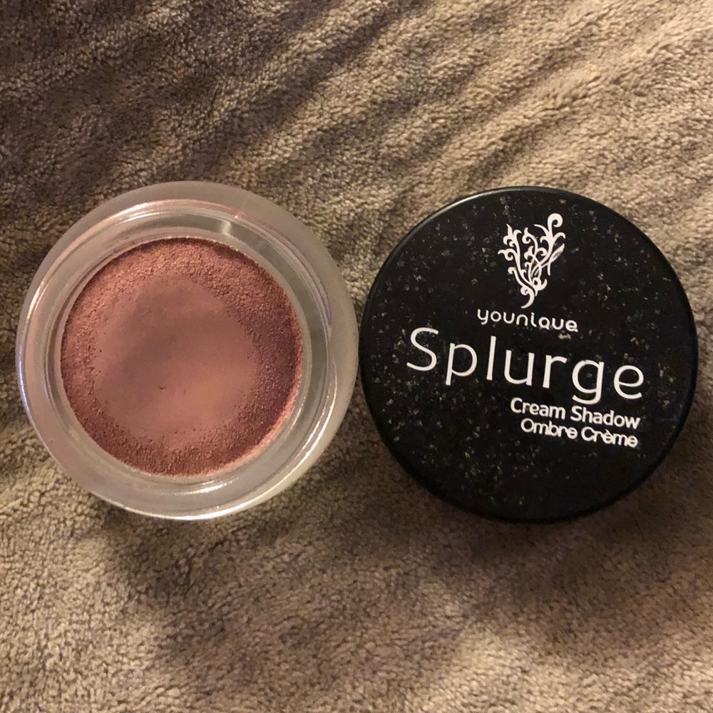 💥Younique Splurge Cream Shadow💥